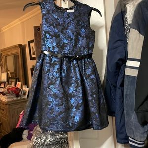 Girls holiday dress